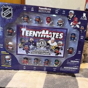 NHL Superstar Collector Set - Teeny Mates